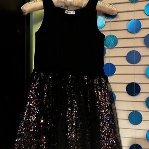 Festive Tank top Black Kids party dress with Sequins!